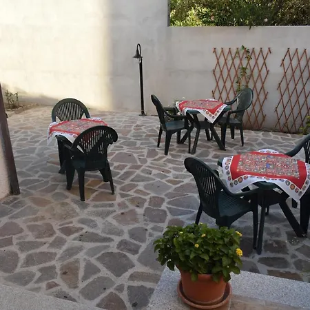 A Casa Di Zia Nocleg ze śniadaniem Oschiri